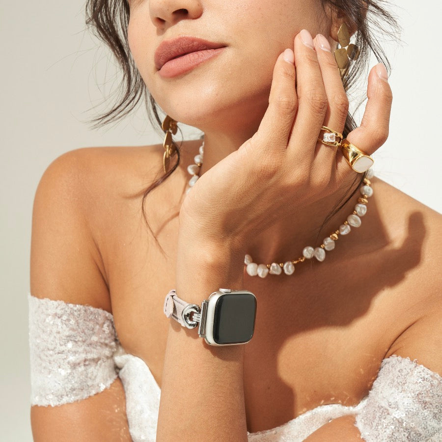 Shiny Love Linked Watch Band for Apple Watch β Elegant Interlocking Design