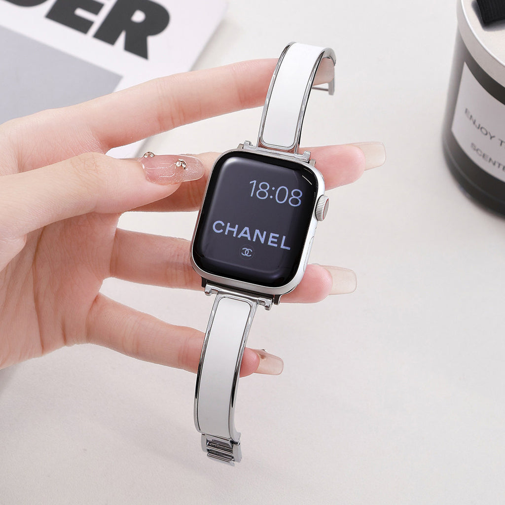 Crescent-Style Metal Bracelet for Apple Watch