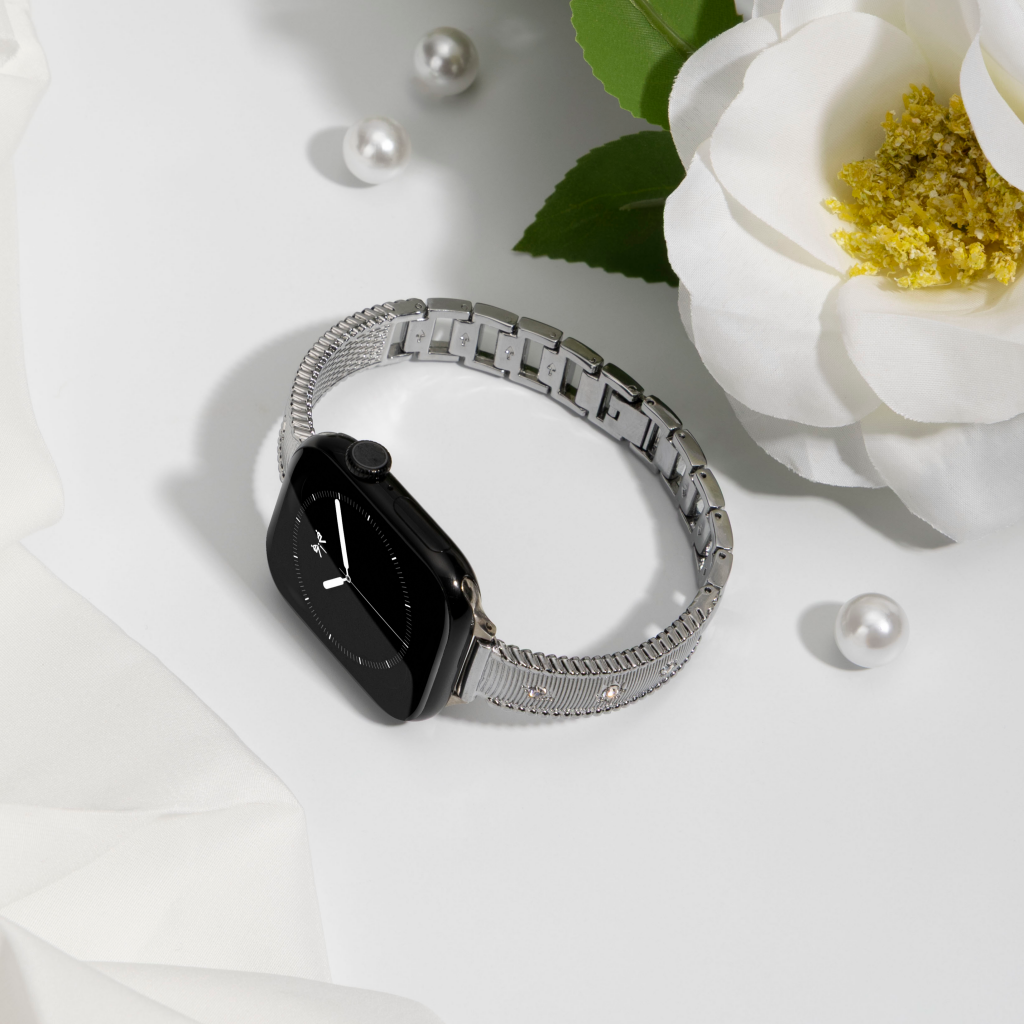 Diamond-Studded Link Bracelet for Apple Watch