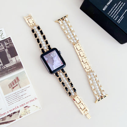 Elegant Pearl & Metal Link Bracelet