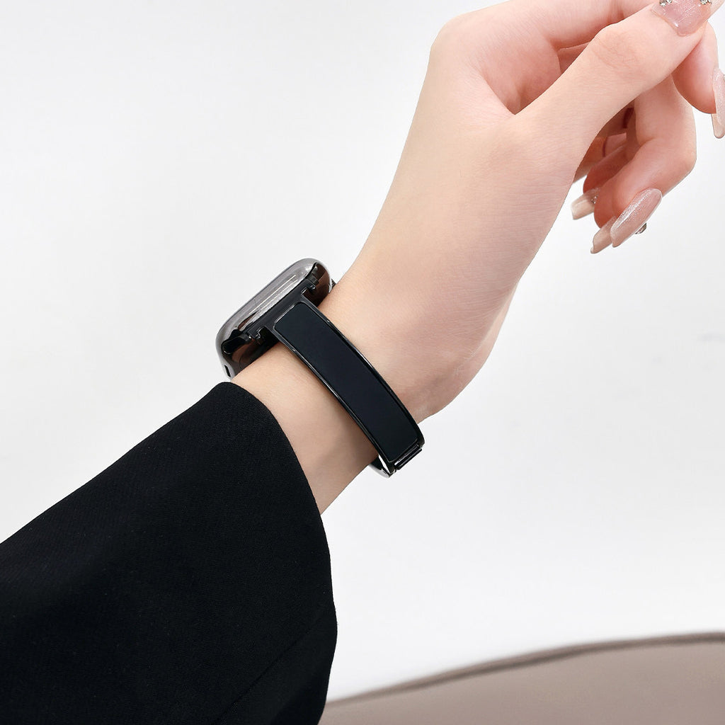Crescent-Style Metal Bracelet for Apple Watch