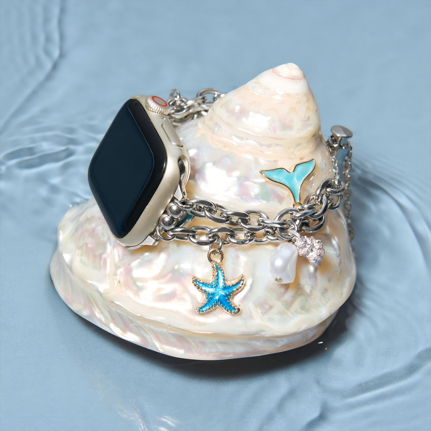 Marine Vibe Pendant Band for Apple Watch - Nautical Charm Meets Everyday Comfort