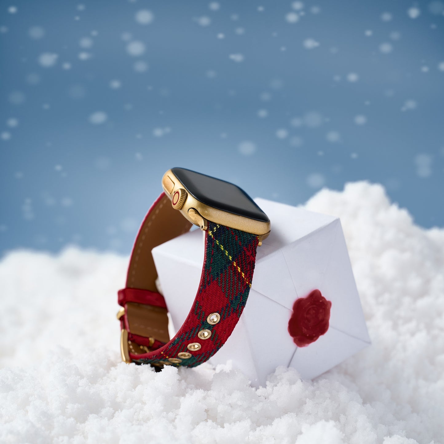 Festive Tartan Apple Watch Band — Stylish Holiday Strap