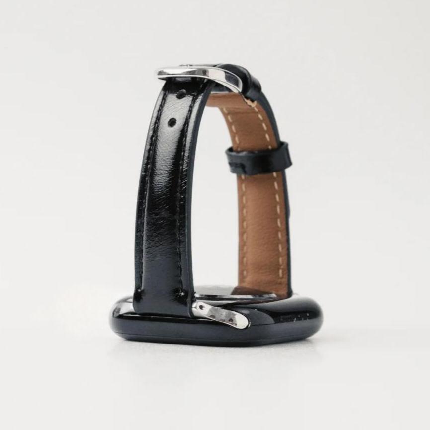 Retro-Inspired Leather Strap for Apple Watch