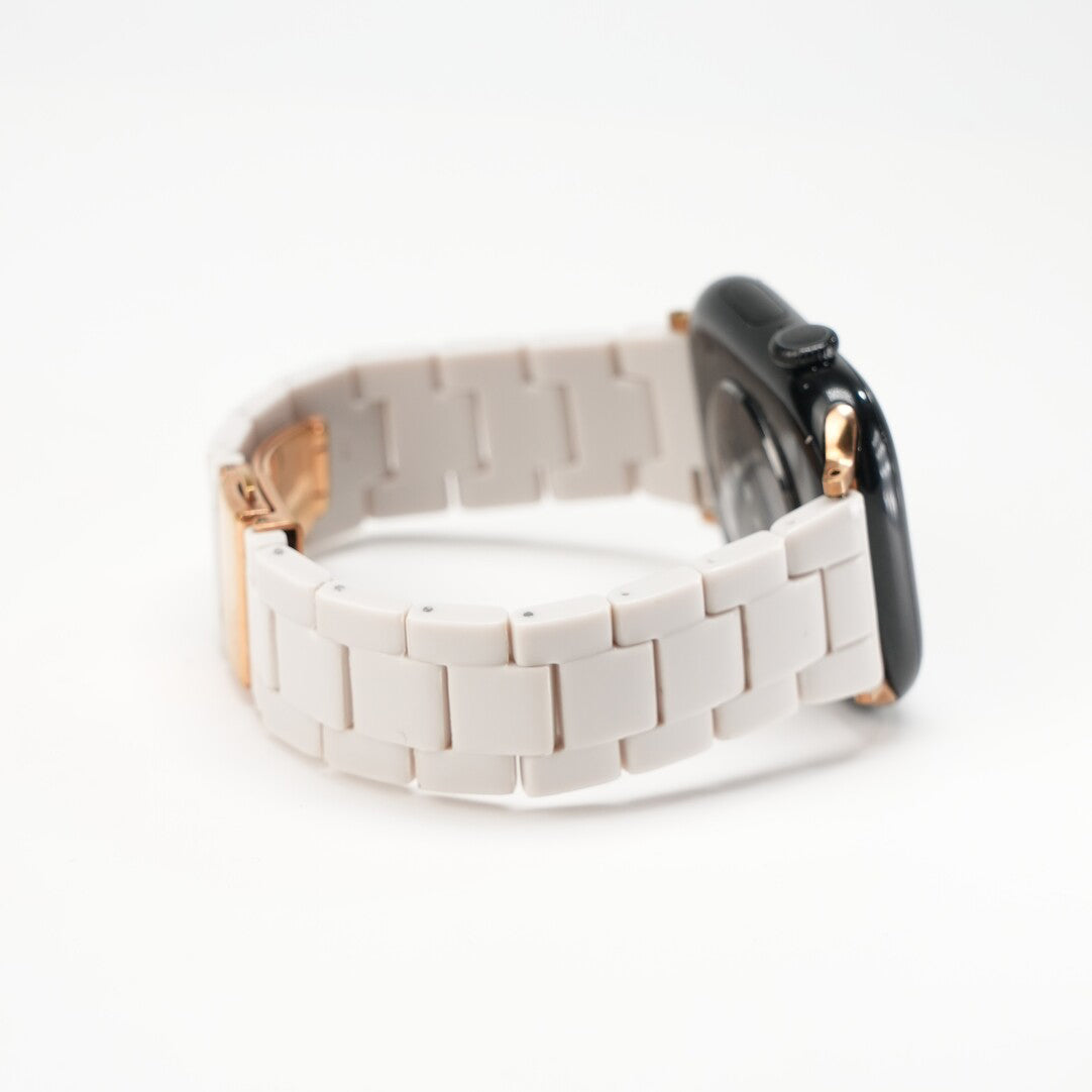 Elegant Carrara Marble Resin Link Strap