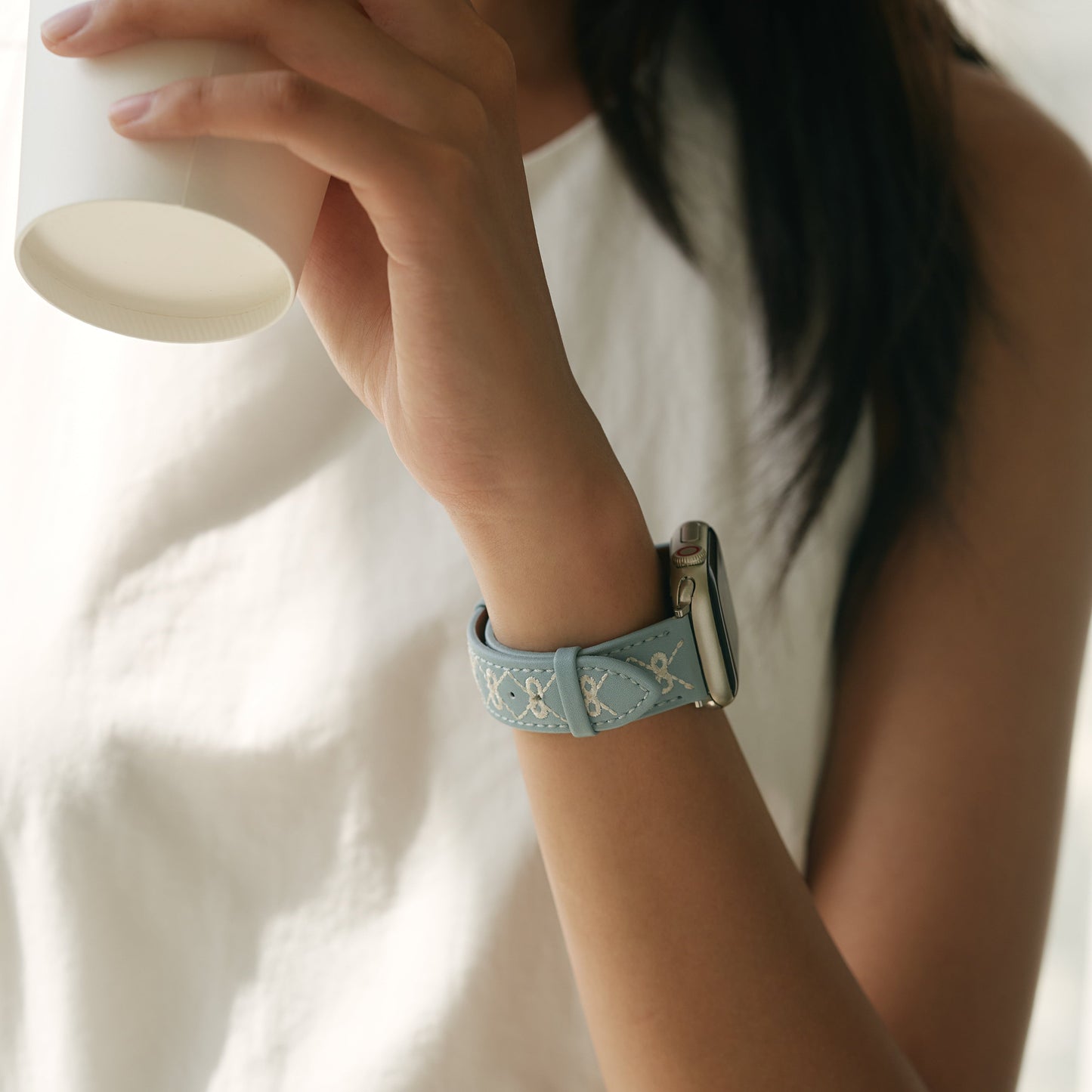 Stylish Embroidered Bow Leather Watch Band for Apple Watch