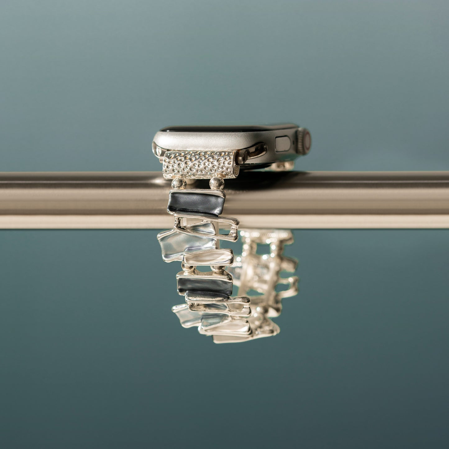 Geometric Bangle Bracelet for Apple Watch