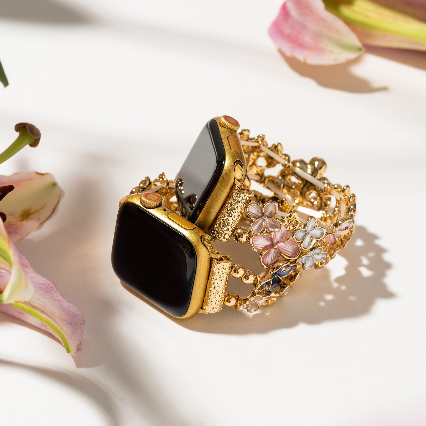 Bloom Elastic Bangle — Chic, Flexible Bracelet for Apple Watch