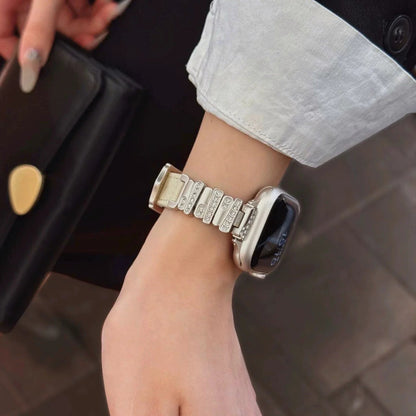 Hathor Premium Leather Strap – Durable, Sleek Watch Band