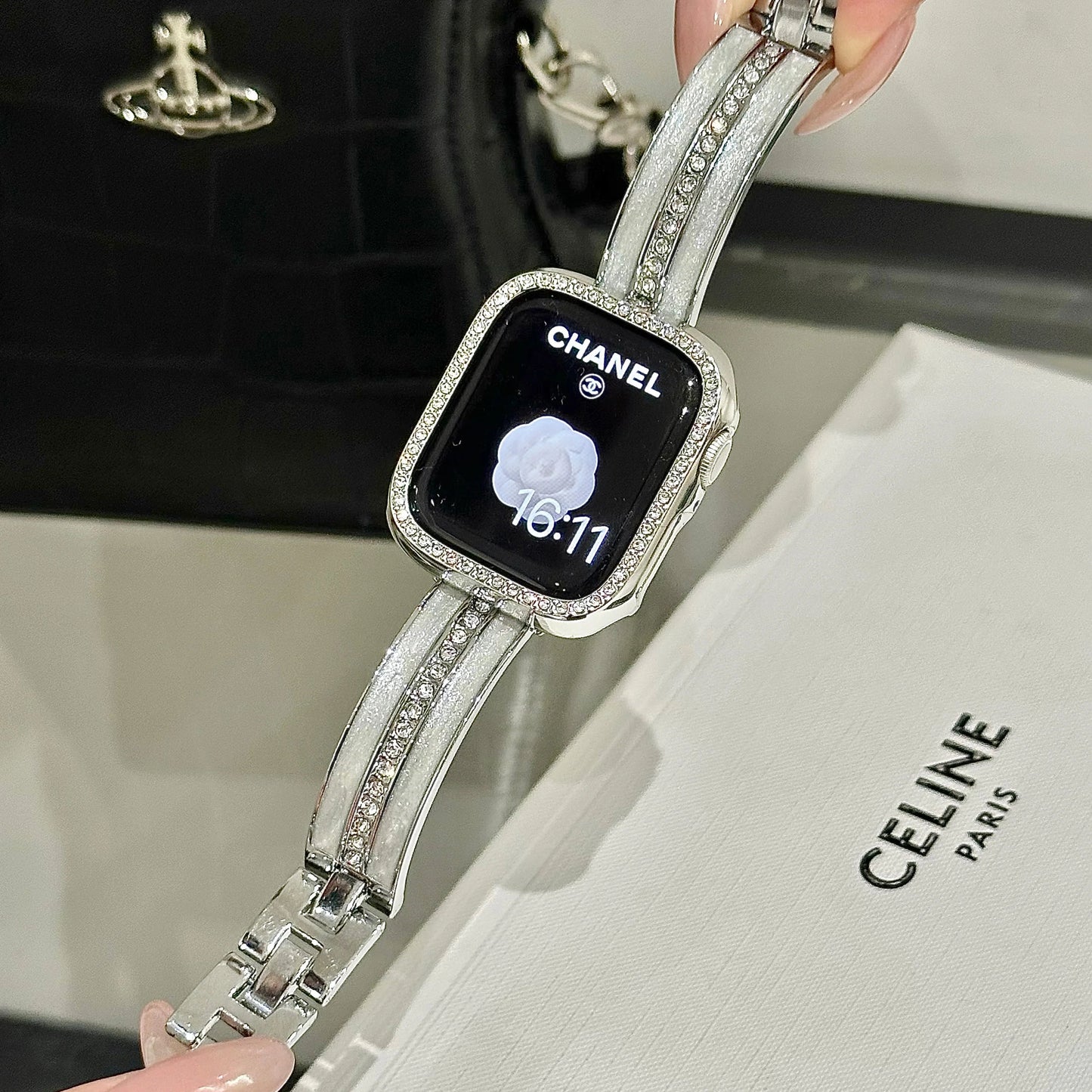 Glimmer Bracelet for Apple Watch - Sparkling, Elegant Band