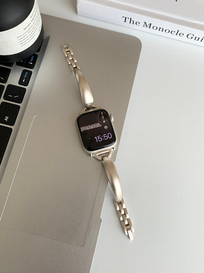 Sleek Metal Bracelet for Apple Watch