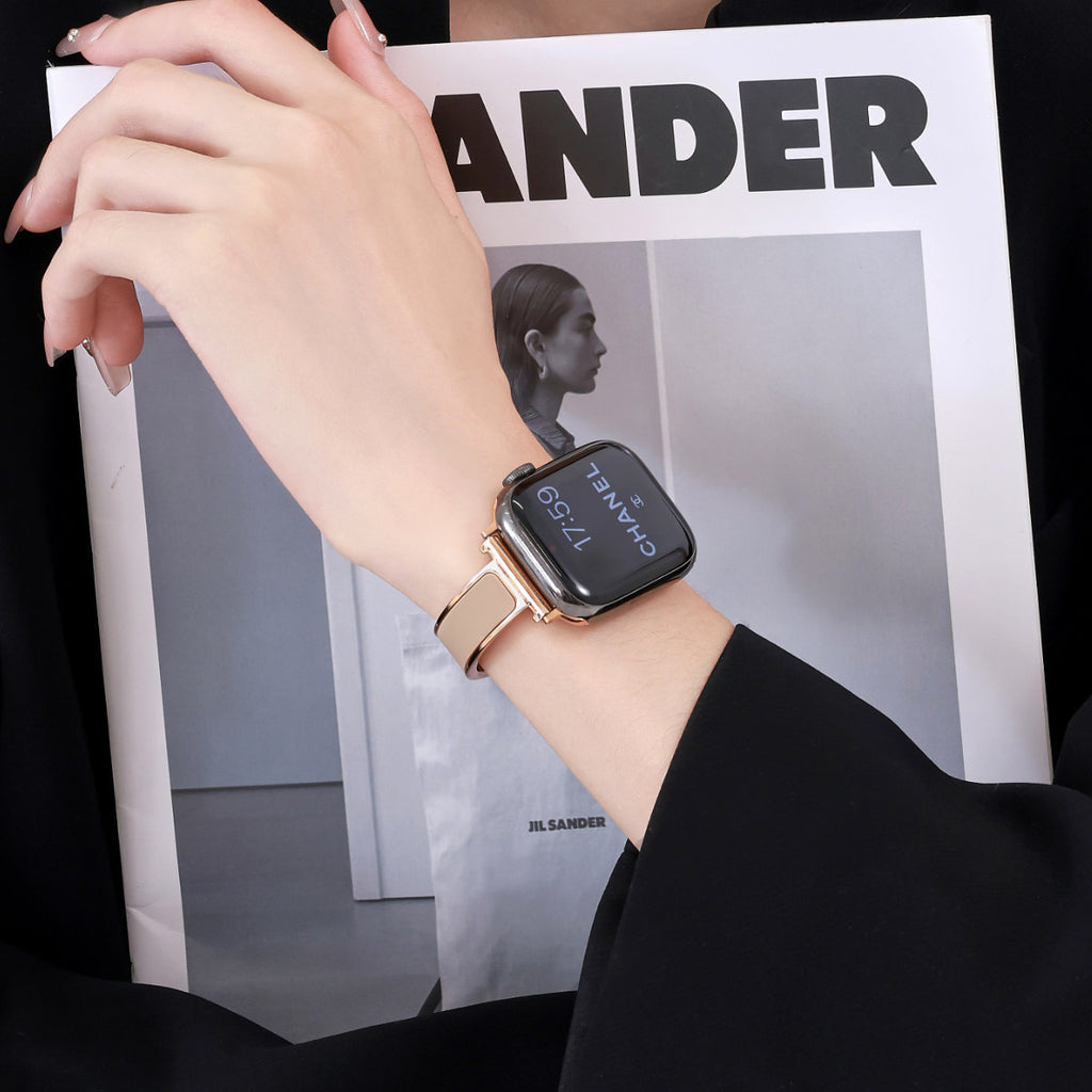 Crescent-Style Metal Bracelet for Apple Watch