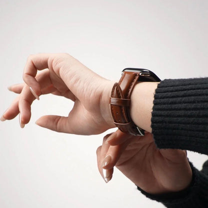 Retro-Inspired Leather Strap for Apple Watch